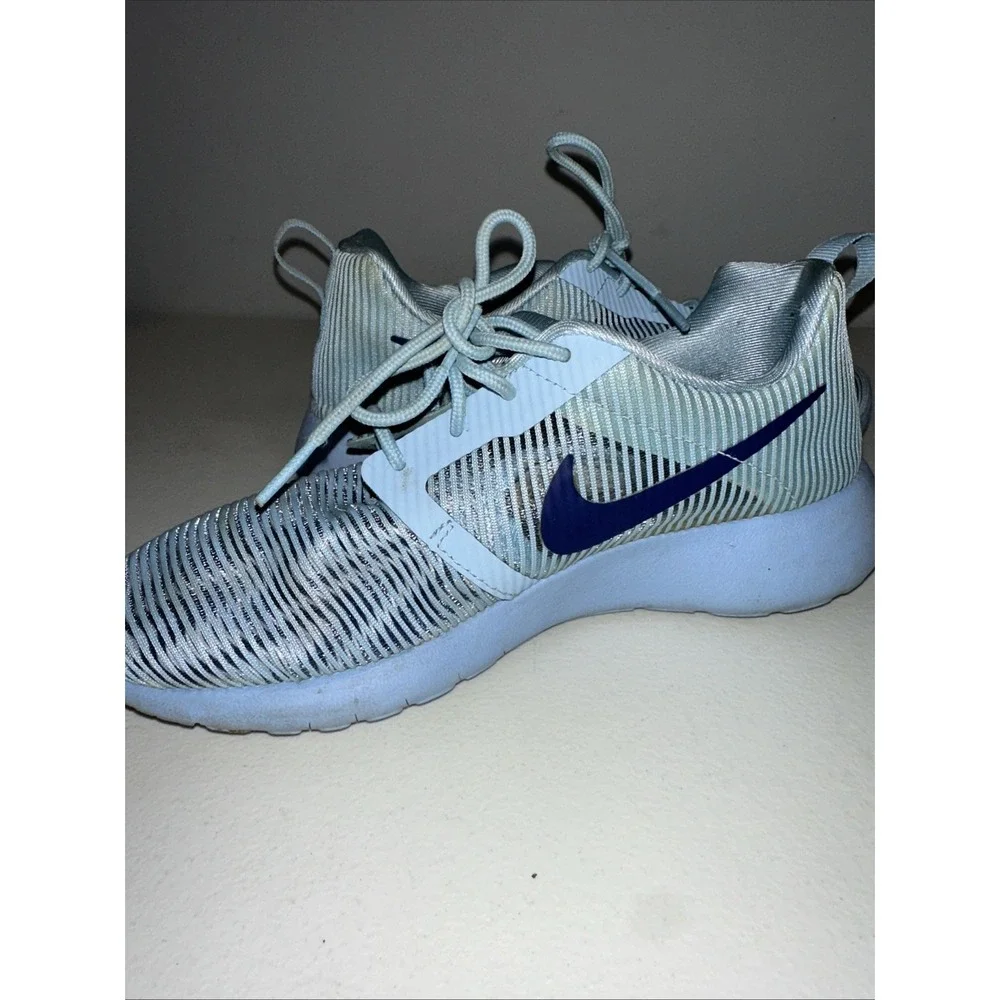 Nike Roshe One Flight Weight (GS) Blue Sneakers‎ Size 5Y